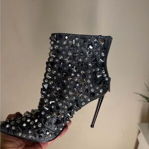 Steve Madden Black Studded Heeled Boots